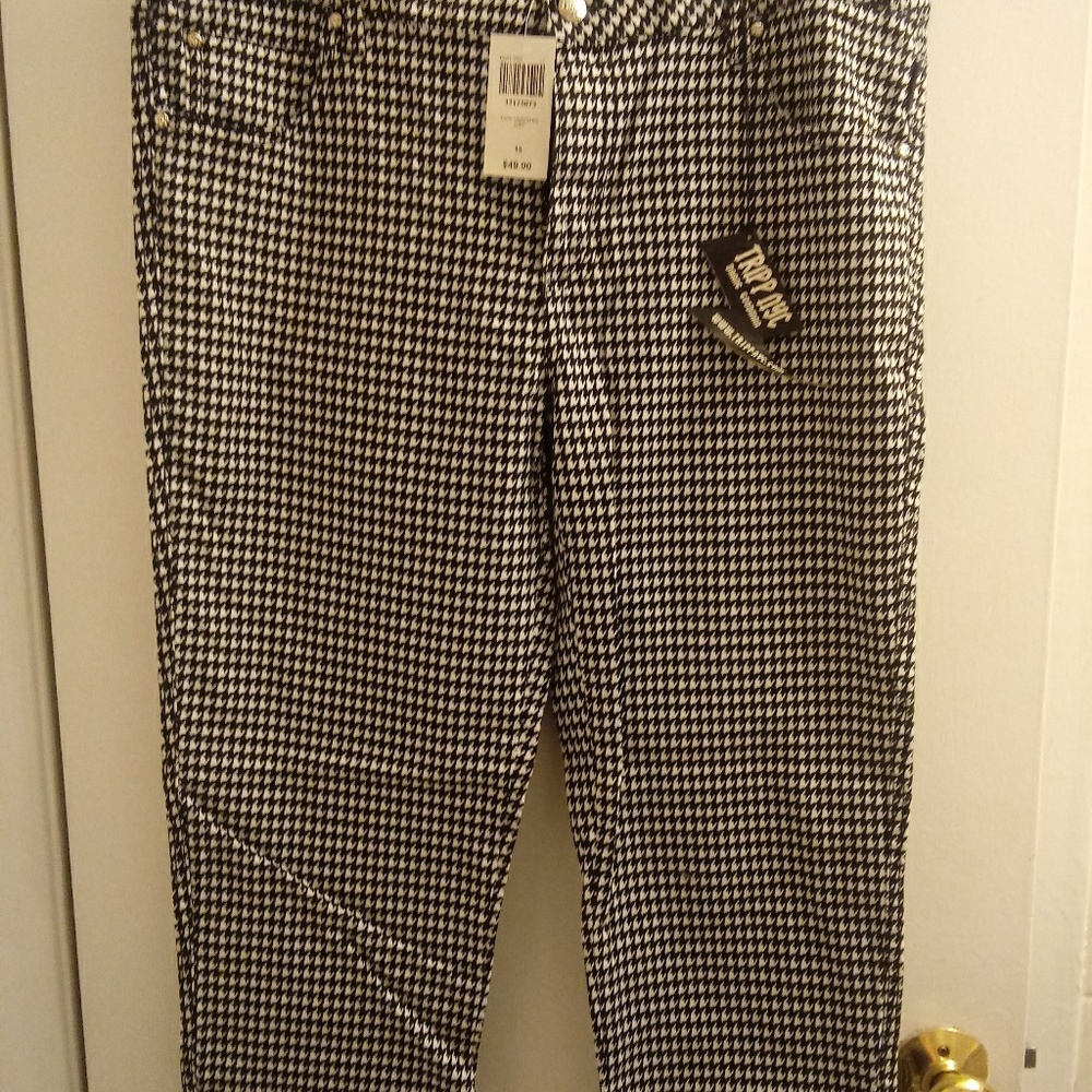 Houndstooth skinny jeans